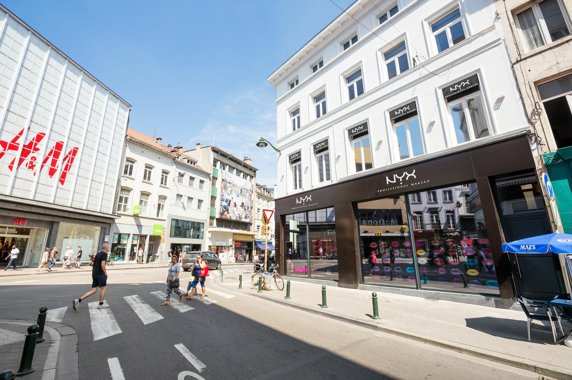 Smartflats - Toison D'Or Apartment Brussel Bagian luar foto